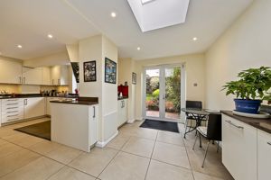 Kitchen- click for photo gallery